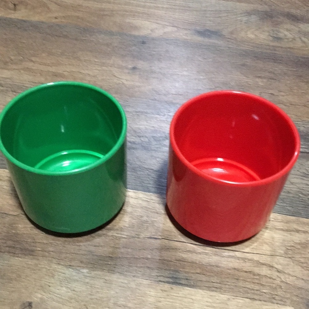 10 Piece Vintage Ingrid Picnic Set Stackable Snack Plates/Cups For RV/Pool/Boat - Picture 11 of 13